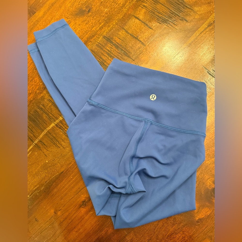 Lululemon Wunder Train 25” Size 0